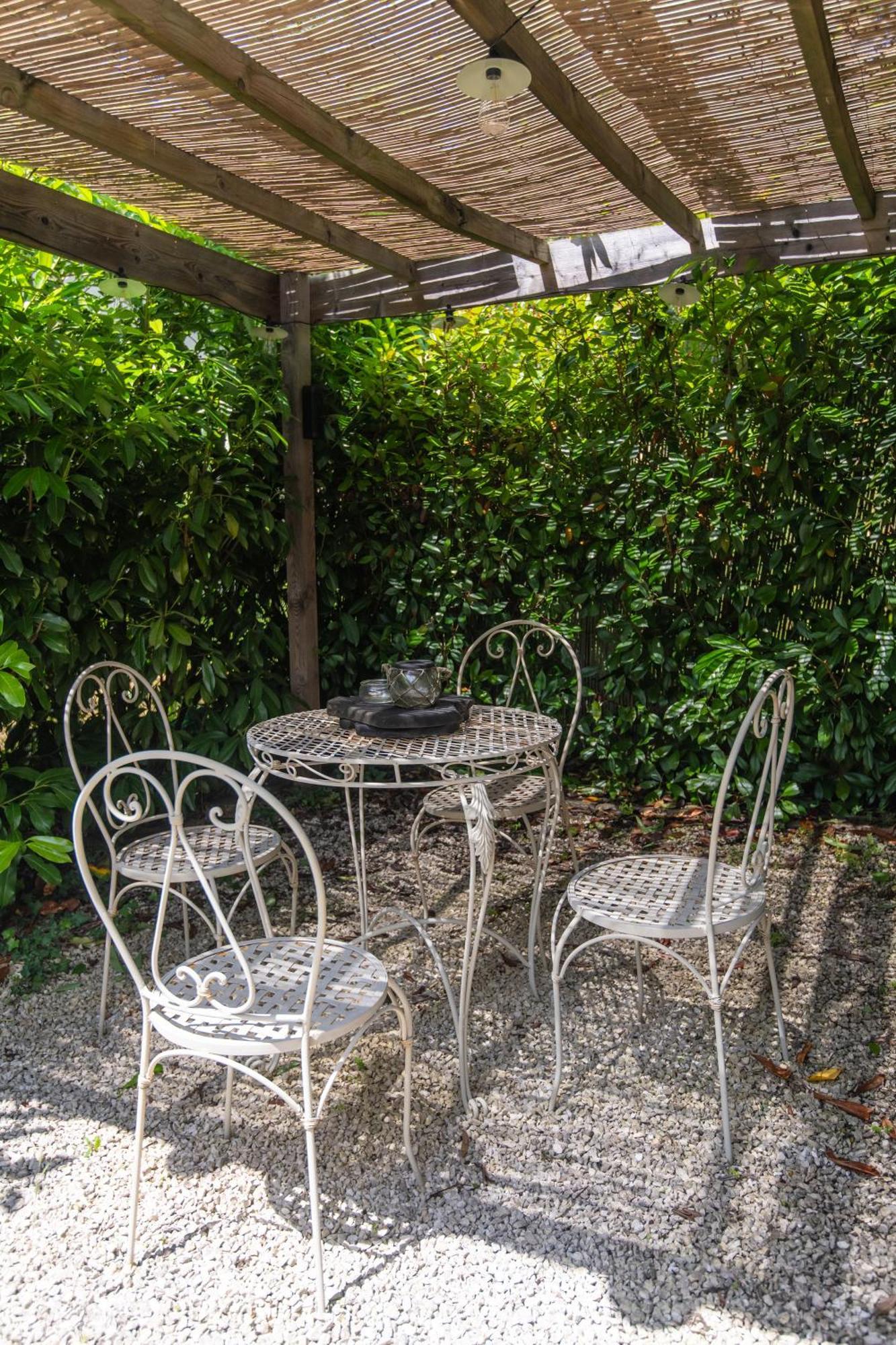 J&J Room - Hebergement D'Exception Pres De Provins! Le Bas Courton Exterior foto